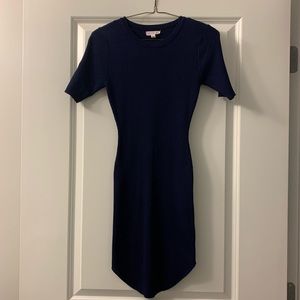 SHORT NAVY DRESS